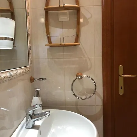 Studio Apartman Sanja Zlobin Buitenkant foto